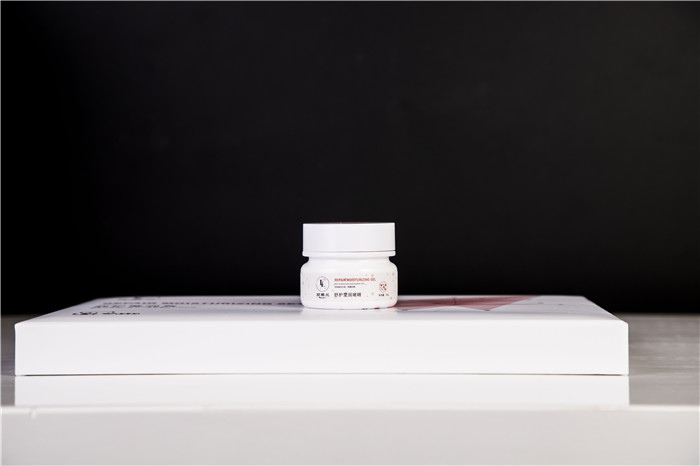 舒護(hù)瑩潤啫喱.jpg 舒護(hù)瑩潤啫喱.jpg